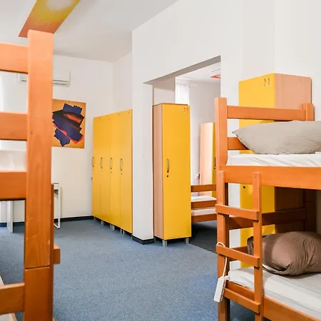 Fun Hostel *